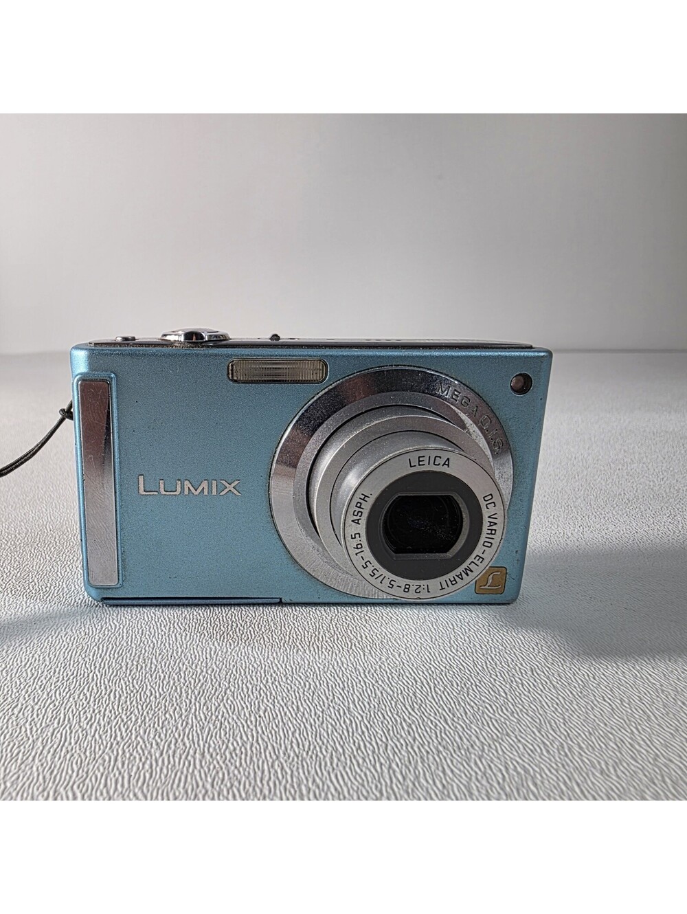 Panasonic LUMIX DMC-FS3 8MP Digital Camera Blue w/ Battery & SD Card Tested